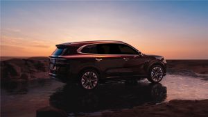 40万SUV买什么车？极氪9X解锁豪华出行新选择